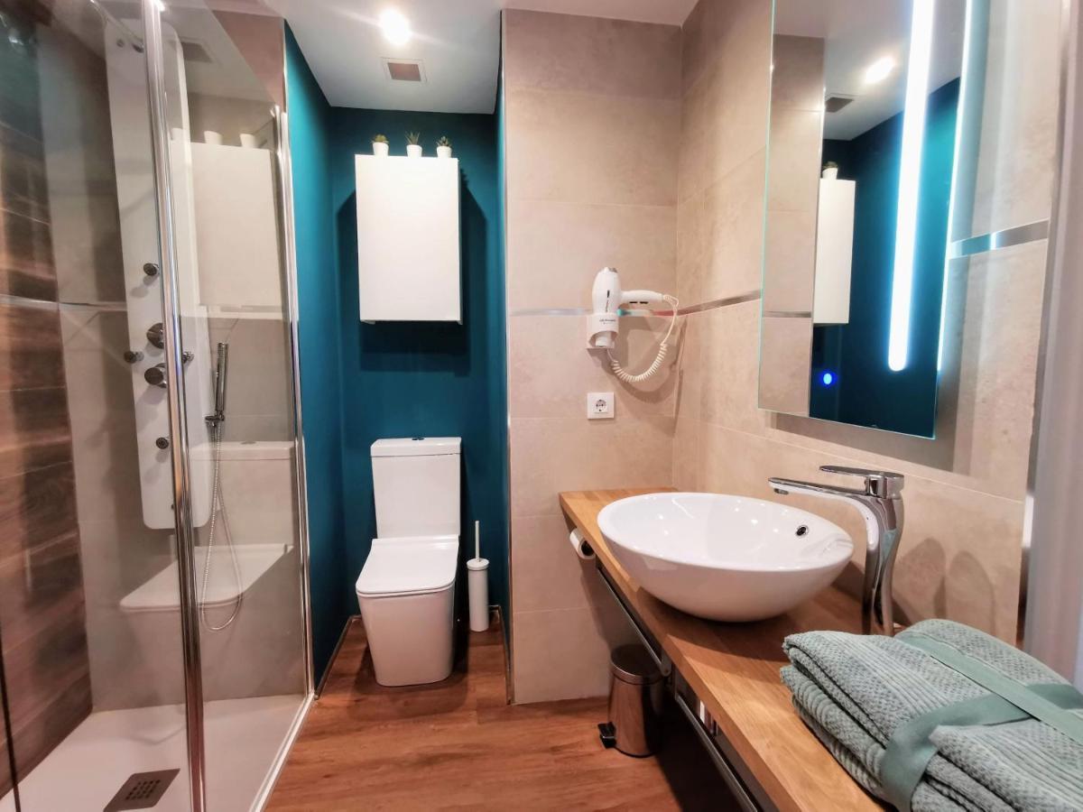Apartamento Ral5021 En Triana Junto Al Centro Севиля Екстериор снимка